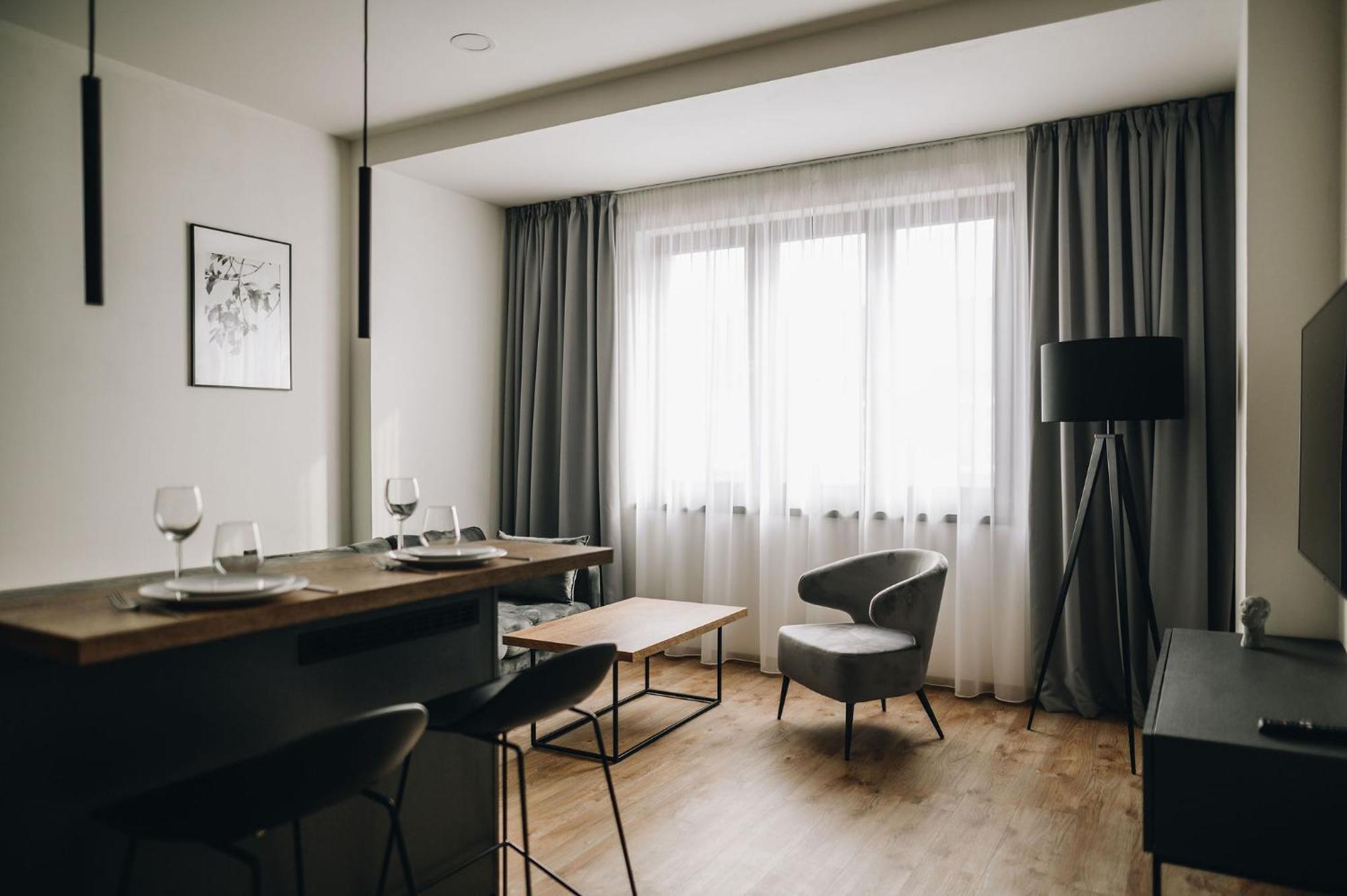 מלאדה בולסלאב Executive Apartments Taborska מראה חיצוני תמונה