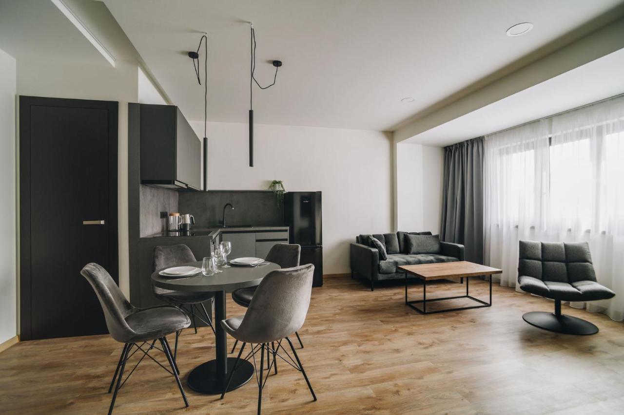 מלאדה בולסלאב Executive Apartments Taborska מראה חיצוני תמונה